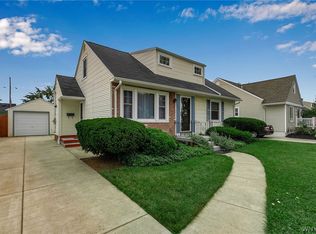 326 Wrexham Ct N, Tonawanda, NY 14150