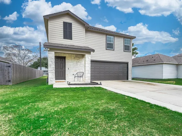 2015 Avenue H, Danbury, TX 77534