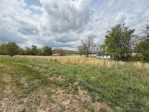 3rd image of 83048 S 4700th Rd
