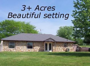 2295 SE Kincaid Rd, Lathrop, MO 64465