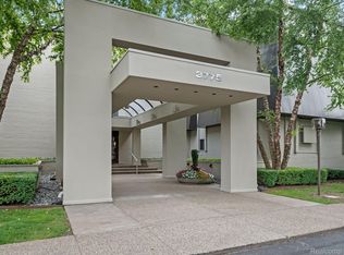 3775 Orchard Lake Rd APT 202, West Bloomfield, MI 48324
