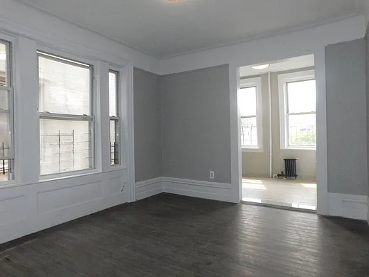 Rented by Compass | media 2