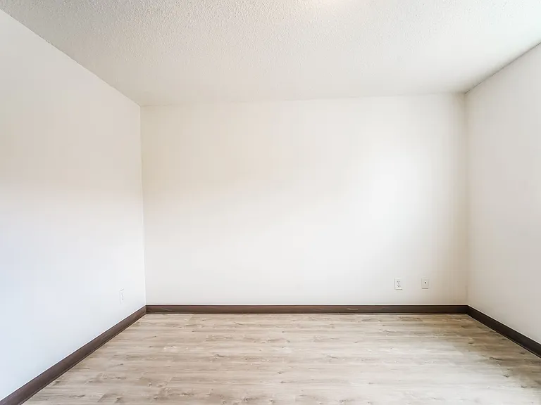 Quaint Apartment Community in the Heart of Corvallis — Photo 35