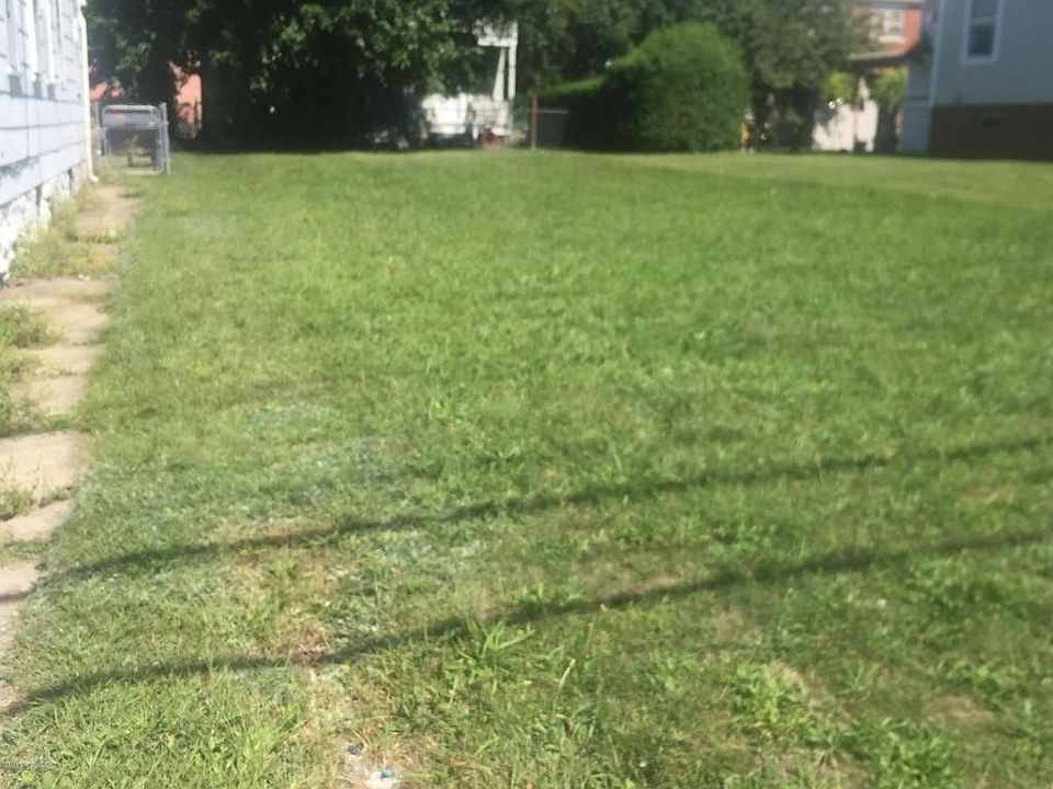 2nd image of 459E South St