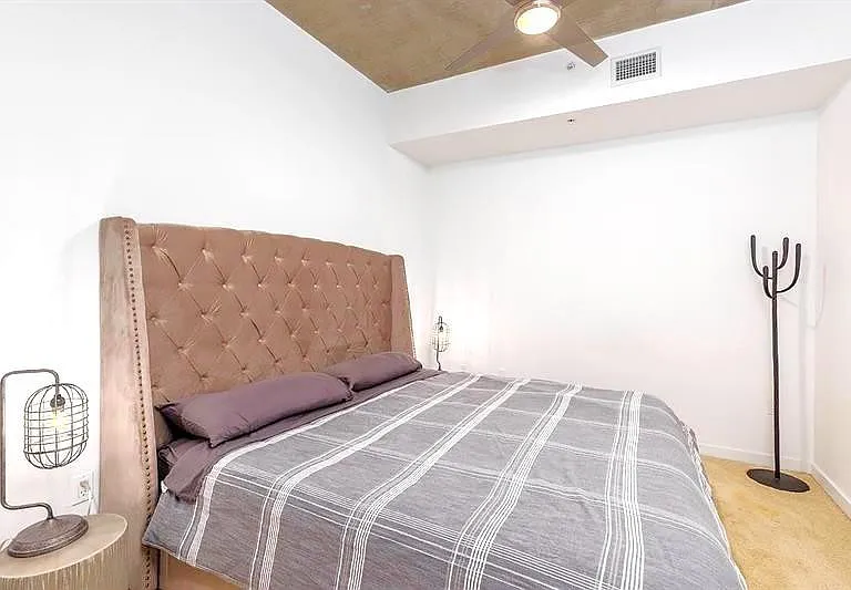 300 S Australian Ave #601 — Photo 12