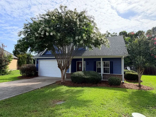 172 Mockingbird Xing, Hahira, GA 31632