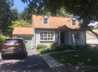 83 Ridgewood Rd, Clifton, NJ 07012