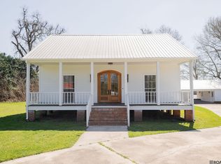 59305 Bayou Rd, Plaquemine, LA 70764