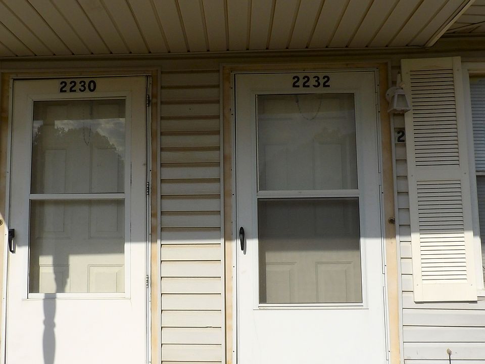 1st image of 2232 NW 25th St