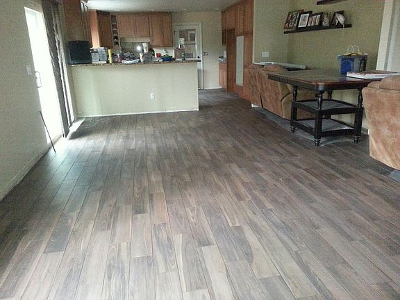 3rd image of 9475 Loren Dr