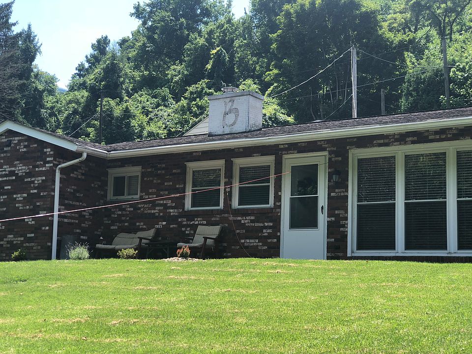 1st image of 62 Laipple St