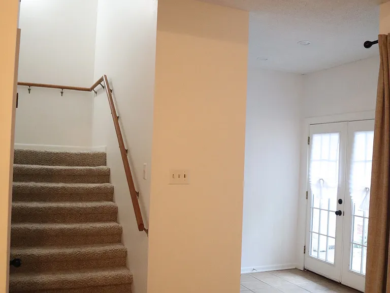 305 Halcott Dr #131 — Photo 4