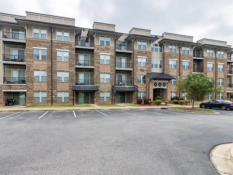 Residence at Riverwatch — Photo 25
