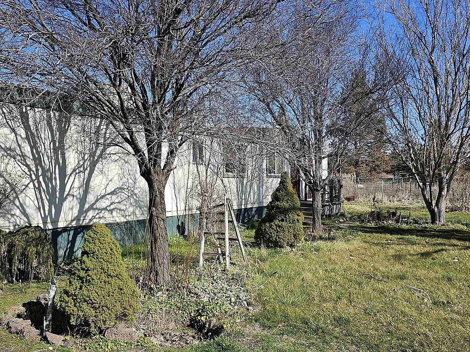 2nd image of 11521 Quartz Ave