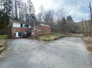 1110 Ridgely Ave, Fairmont, WV 26554