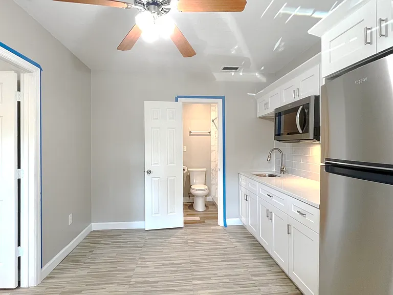 1218 La Mesa Ave — Photo 6