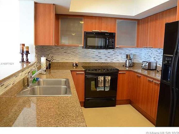 4th image of 16699 Collins Ave Unit 2109AVAILA