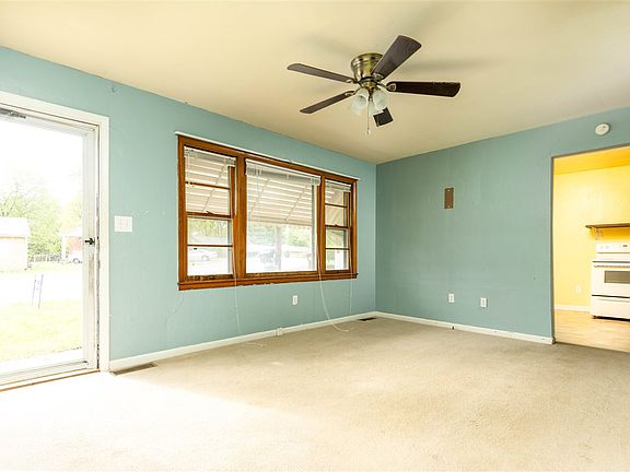 3rd image of 1536 Audubon Dr