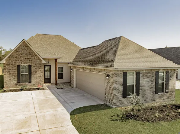 7219 Panama Canal Dr, Gonzales, LA 70737