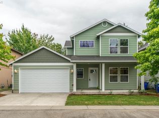 725 NE Mariners Loop, Portland, OR 97211