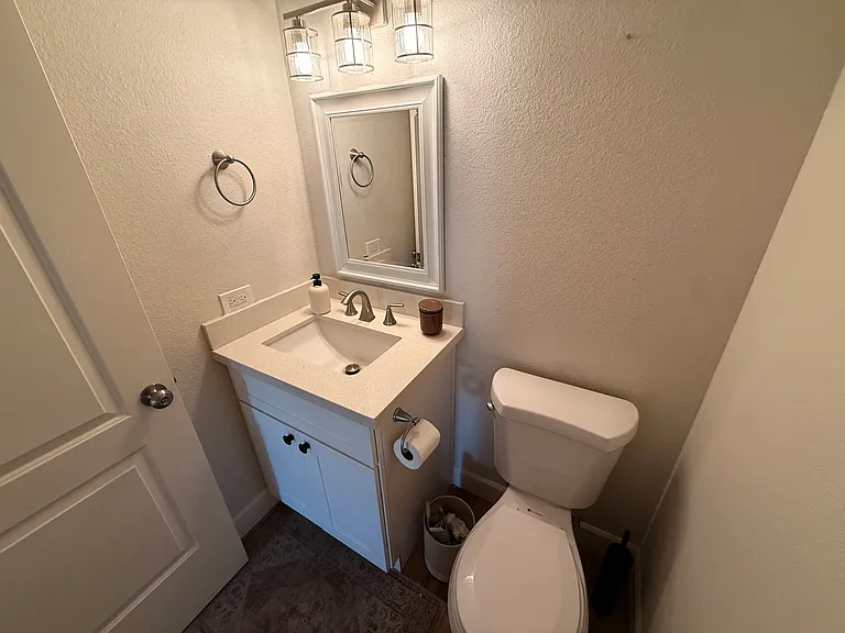 5601 N 79th St #3 — Photo 15