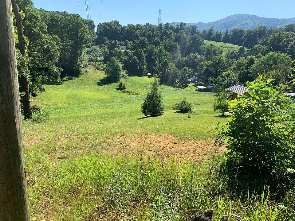 2nd image of 132 Gilmon McInturff Rd