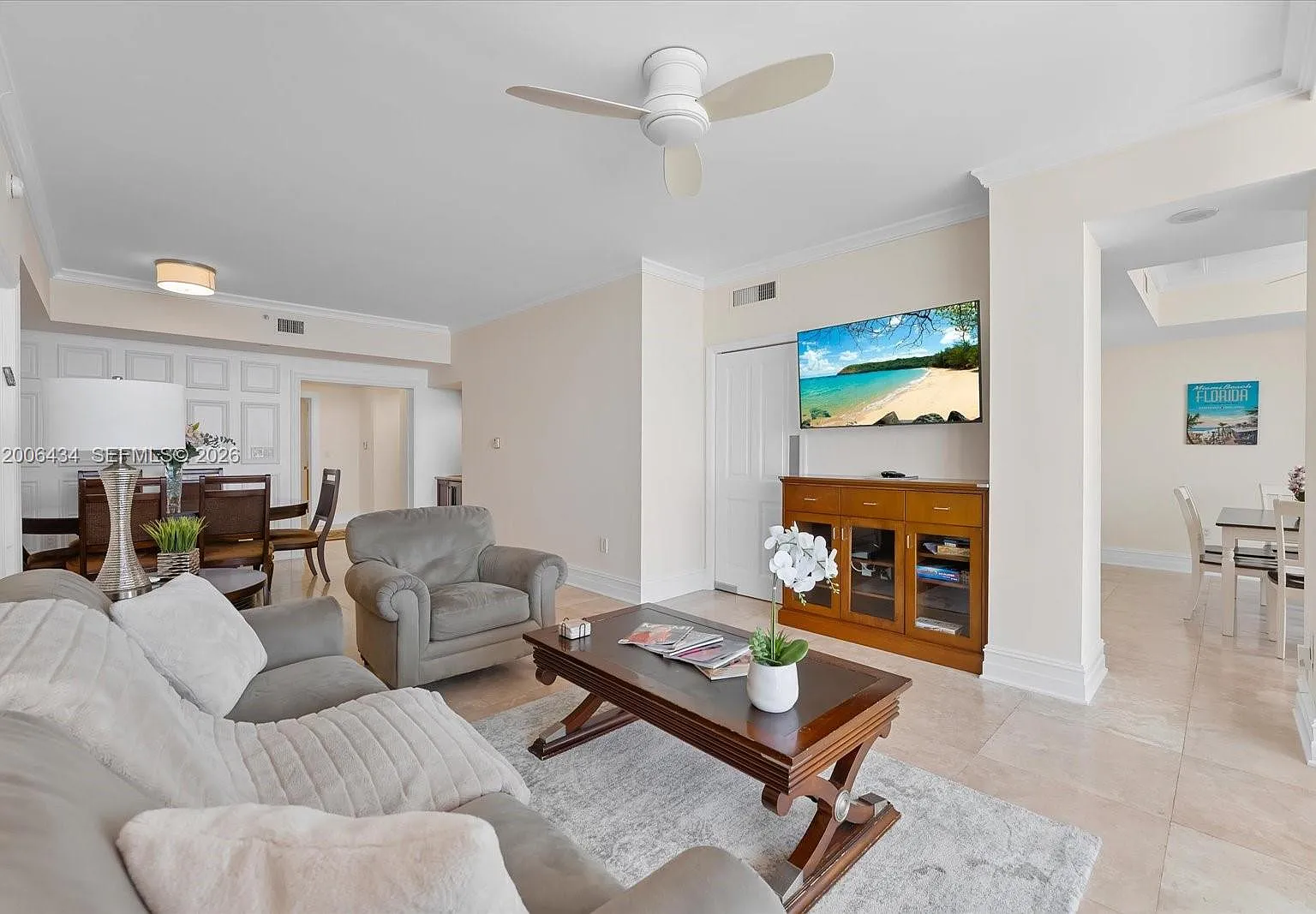 Acqualina Ocean Residence — Photo 3