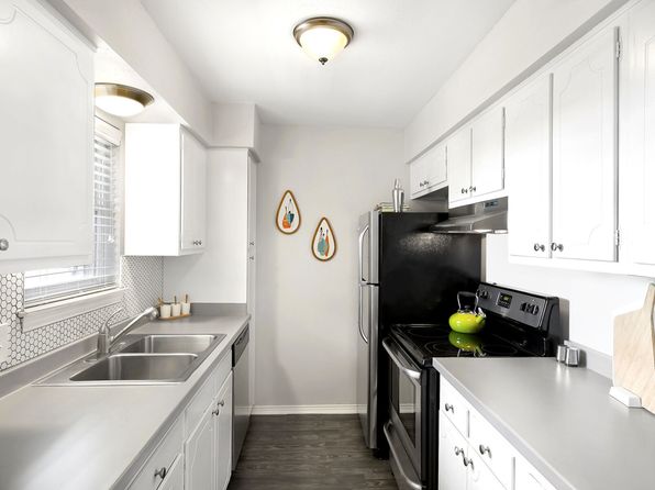154 N Bailey Ave #114C