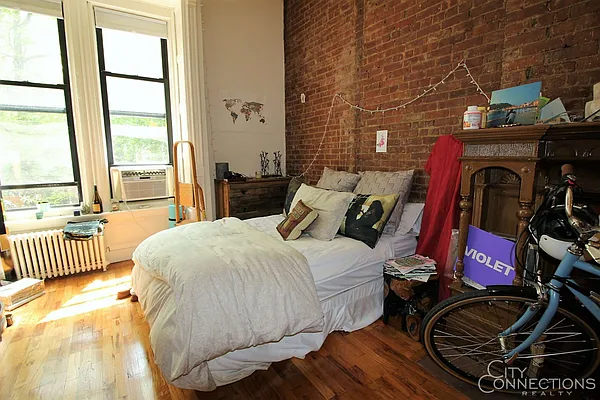 Rented by City Connections Realty | media 13