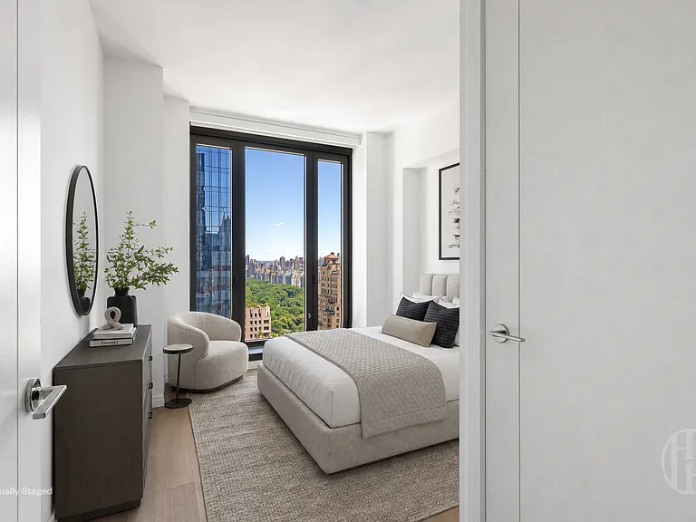 111 W 56th St #40CC — Photo 9