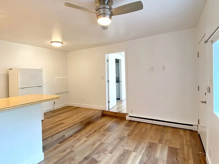 215 W Pueblo St — Photo 8