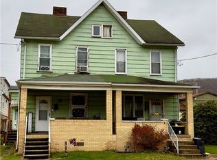 427 4th Ave, Ford City, PA 16226