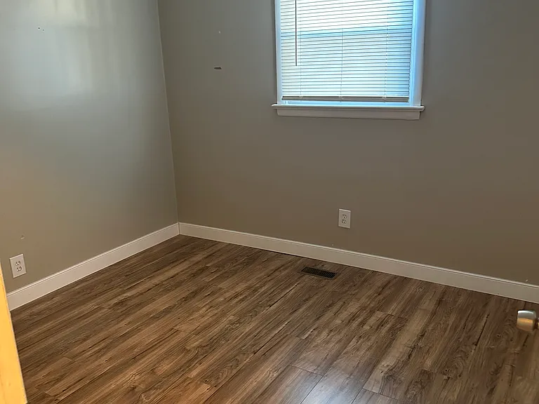 E Pacific Ave — Photo 5