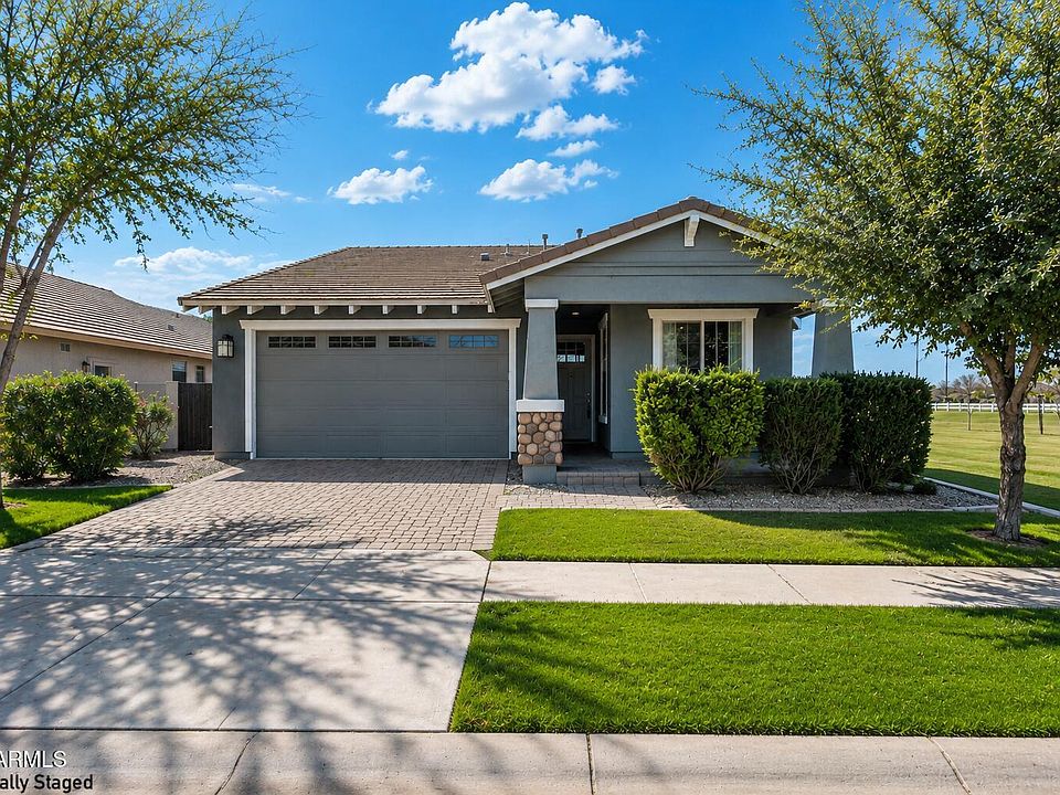 1st image of 4041 E AMBER Lane