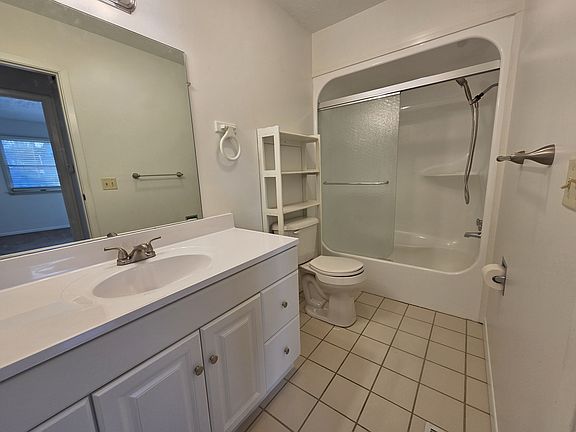 5th image of 211 S Beech St APT 203