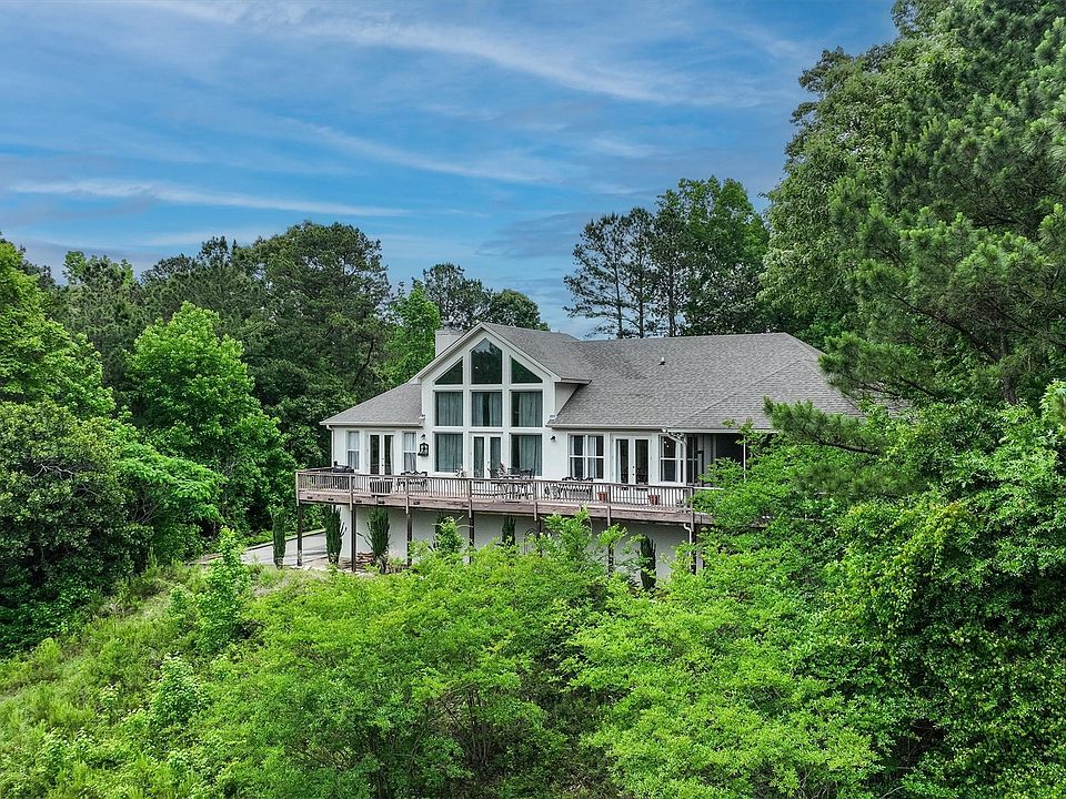 1st image of 46 Lookout Ridge Rd