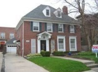 1164 Nottingham Rd, Grosse Pointe Park, MI 48230