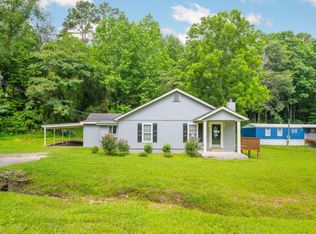 404 W Schmitt Rd, Rossville, GA 30741