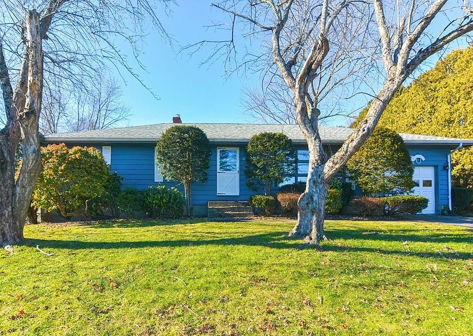 36 Highland St, Milford, MA 01757 Zillow