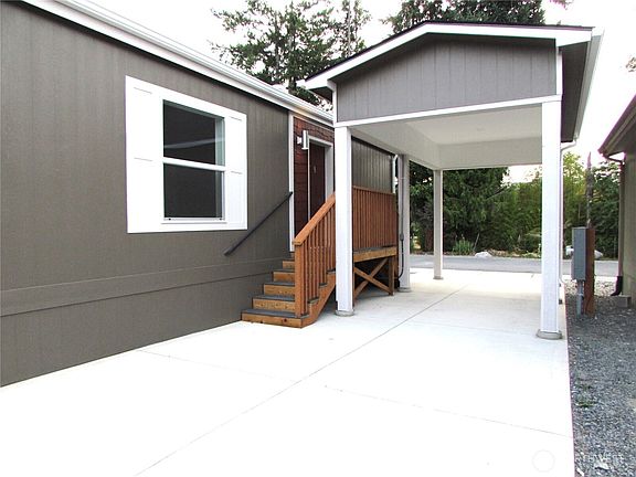 5th image of 4424 84TH Street NE #7