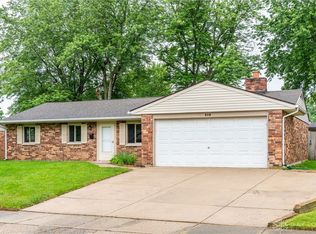 582 Dakota Dr, Xenia, OH 45385