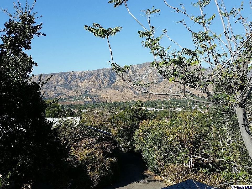 1st image of 8277 Chapin Ln