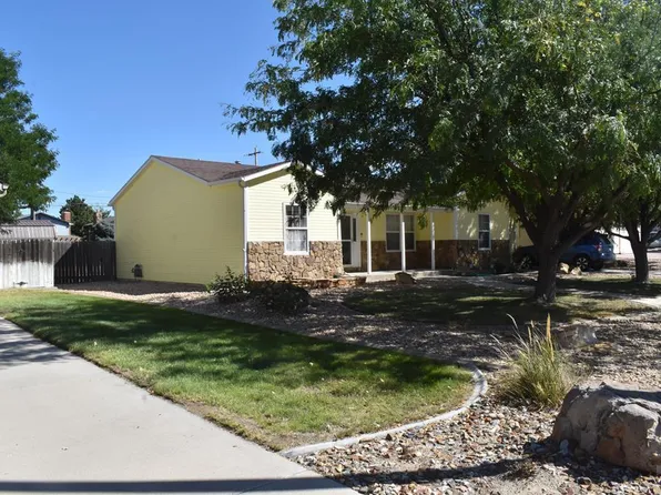 411 Kimble Ave, Swink, CO 81077