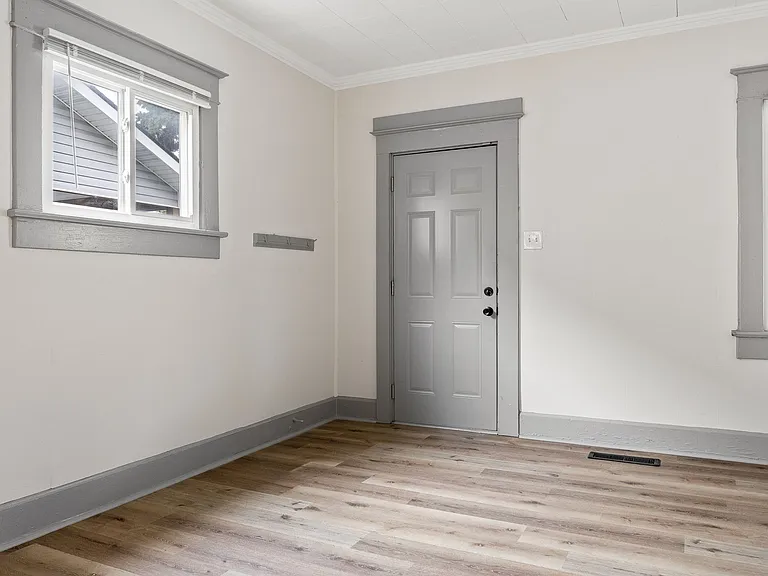 2101 Singleton St #2103 — Photo 5