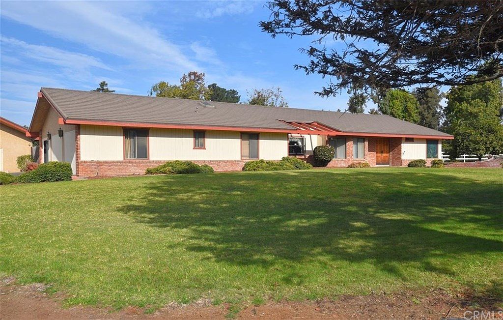 1380 La Loma Dr, Nipomo, CA 93444 Zillow
