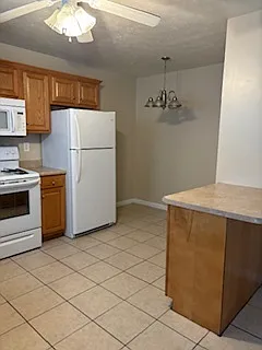 645 Broadway St — Photo 18