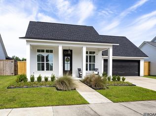 10104 Clarks Ferry Dr, Baton Rouge, LA 70817