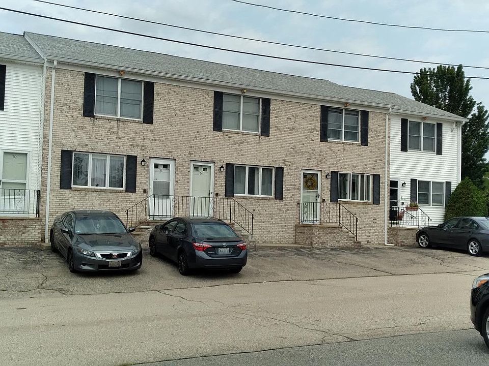 1st image of 6 Iris Ln