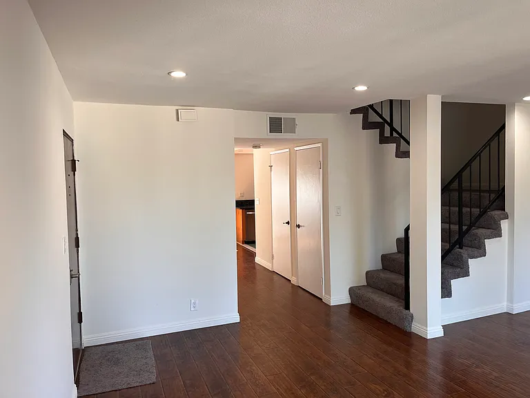 1818 Garvey Ave #H — Photo 15
