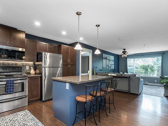 3rd image of 2990 Boulder St #107